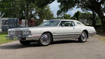 Ford Thunderbird, 1975