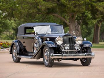 Packard 904 Individual Custom Eight Convertible Victoria by Dietrich, 1932