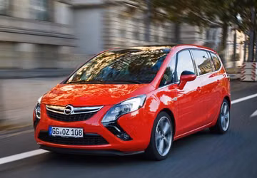 Opel Zafira Tourer 1.6 Ecotec Turbo specs