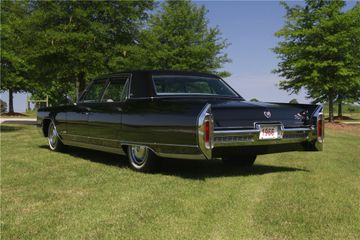 CADILLAC FLEETWOOD 60 SPECIAL SEDAN, 1966