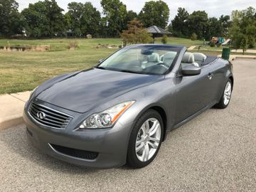 Infiniti G37 Convertible, 2010