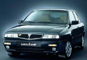 Lancia Delta HF Turbo (193 PS) specs