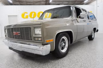 GMC Suburban K20, 1976