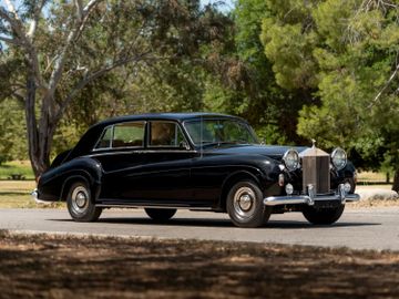 Rolls-Royce Phantom V Touring Limousine by James Young, 1967