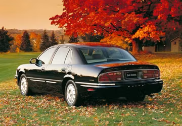 Buick Park Avenue Ultra (Mk II) specs