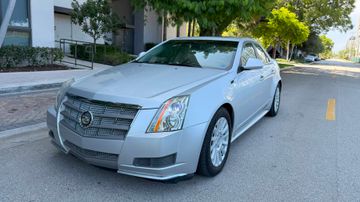 Cadillac CTS Luxury, 2011