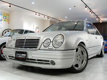 Mercedes-Benz E60 AMG (W210) specs