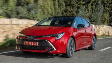 Toyota Corolla 1.8 Hybrid (122 PS) specs