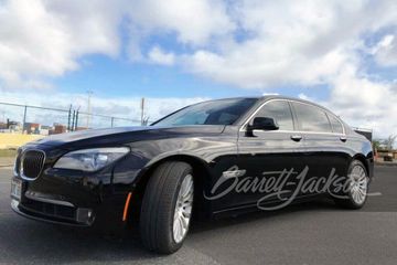 BMW 750LI SEDAN, 2012