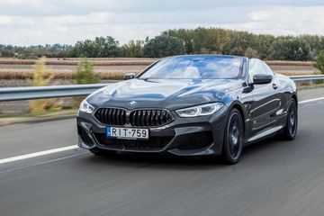 BMW 840d Cabrio xDrive (G14) specs