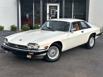 Jaguar Xjs, 1990