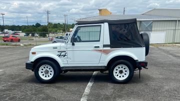 Suzuki Samurai, 1988