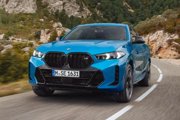 BMW X6 xDrive 40i (G06 381 PS) specs