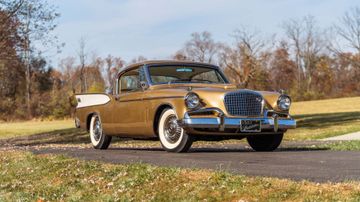 Studebaker Golden Hawk، 1957