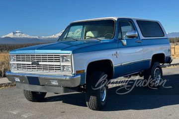 CHEVROLET K5 BLAZER CUSTOM SUV, 1984