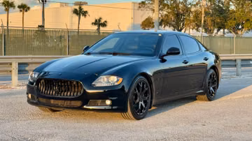 Maserati Quattroporte Sport Sedan, 2012