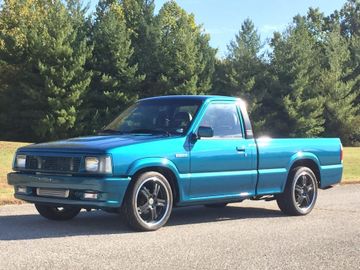 Mazda B2200 Pickup, 1993
