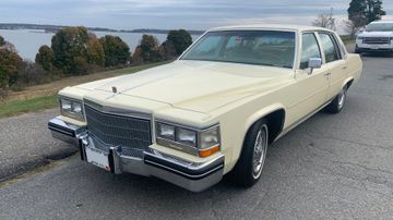 Cadillac Sedan DeVille, 1984