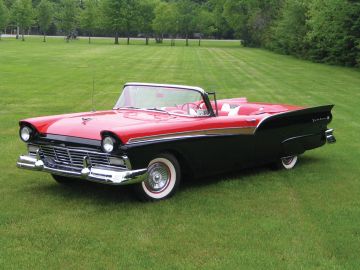 Ford Fairlane Sunliner, 1957