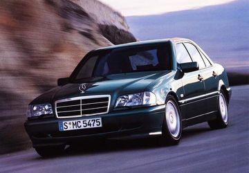 Mercedes-Benz C 240 (W202) specs