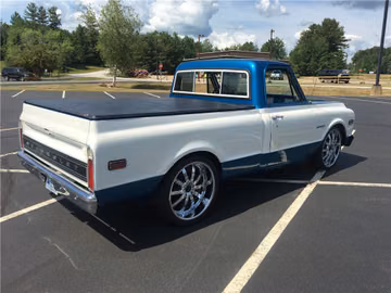 CHEVROLET C-10 CUSTOM PICKUP, 1970