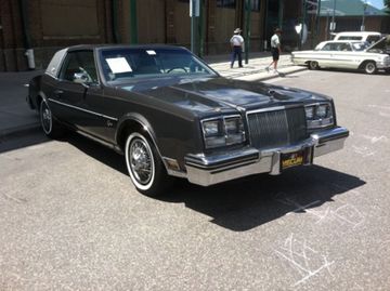 Buick Riviera 2-Door Hardtop, 1979