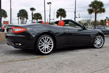 Maserati Grand Turismo Convertible, 2011