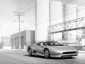 Jaguar XJ220, 1993