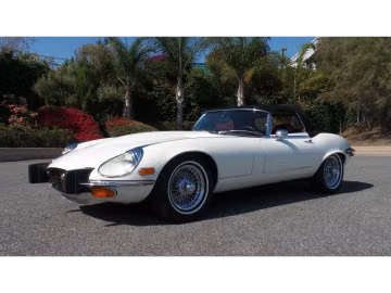 Jaguar E-Type Series 3 V-12 Roadster, 1974