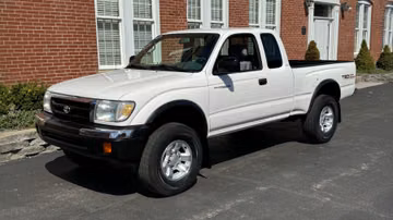 Toyota Tacoma PreRunner Pickup, 2000