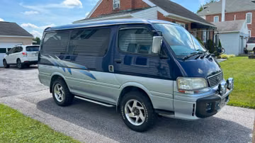 Toyota HiAce Super Custom Club Field Van, 1997