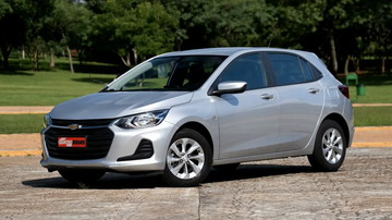 Chevrolet Onix 1.0 (Mk II) specs