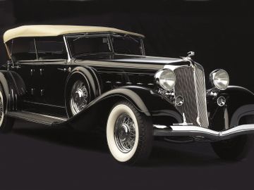 Chrysler CL Imperial Custom Dual Windshield Phaeton by LeBaron, 1933