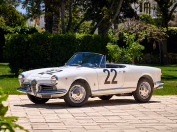 Alfa Romeo Giulietta Spider by Pinin Farina, 1959