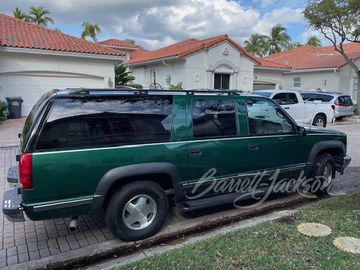 CHEVROLET SUBURBAN, 1999