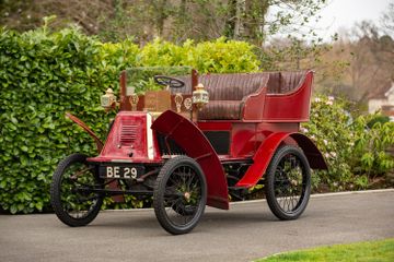 Renault 4½hp Type D Rear-Entrance Tonneau with Canopy, 1901
