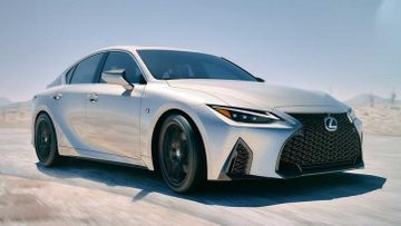 Lexus IS 300 AWD (2020) specs