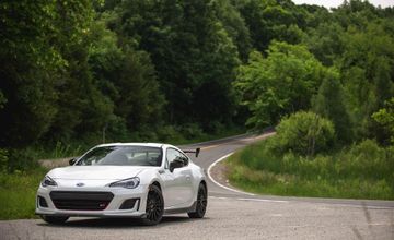 Subaru BRZ tS specs