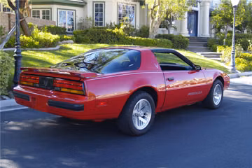 PONTIAC FIREBIRD FORMULA, 1989