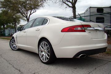 Jaguar Xf, 2009