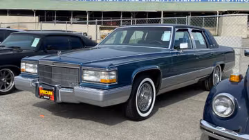 Cadillac Brougham, 1991