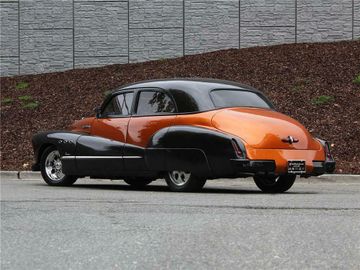 BUICK SUPER 8 CUSTOM 4 DOOR SEDAN, 1948