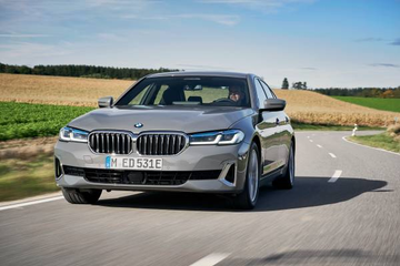 BMW 520e (G30) specs