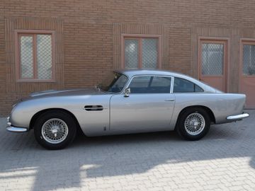 Aston Martin DB5, 1964