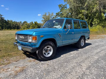 225 - Toyota Land Cruiser Suv, 1984