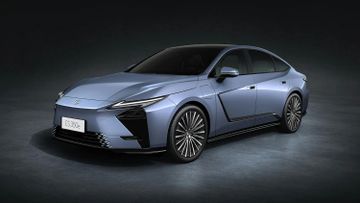 Lexus ES 350e (Mk VIII) specs