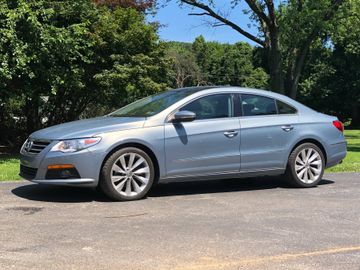 Volkswagen CC Sport, 2011