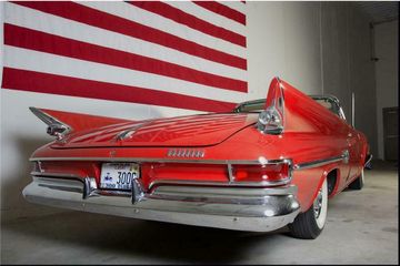 CHRYSLER 300G CONVERTIBLE, 1961