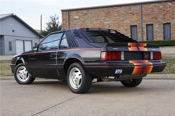 FORD MUSTANG GT FASTBACK, 1982