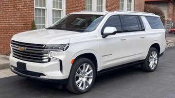 Chevrolet Suburban High Country, 2021